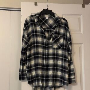 Black and White Plaid Button-Up Shirt